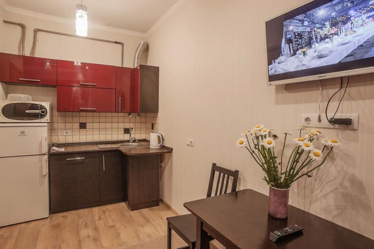 לבוב Central Cozy Apartment With Parking! מראה חיצוני תמונה